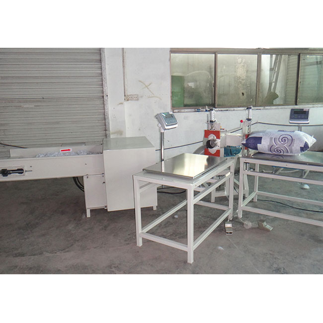Linha de produção semiautomática de almofadas para diversos materiais de preenchimento